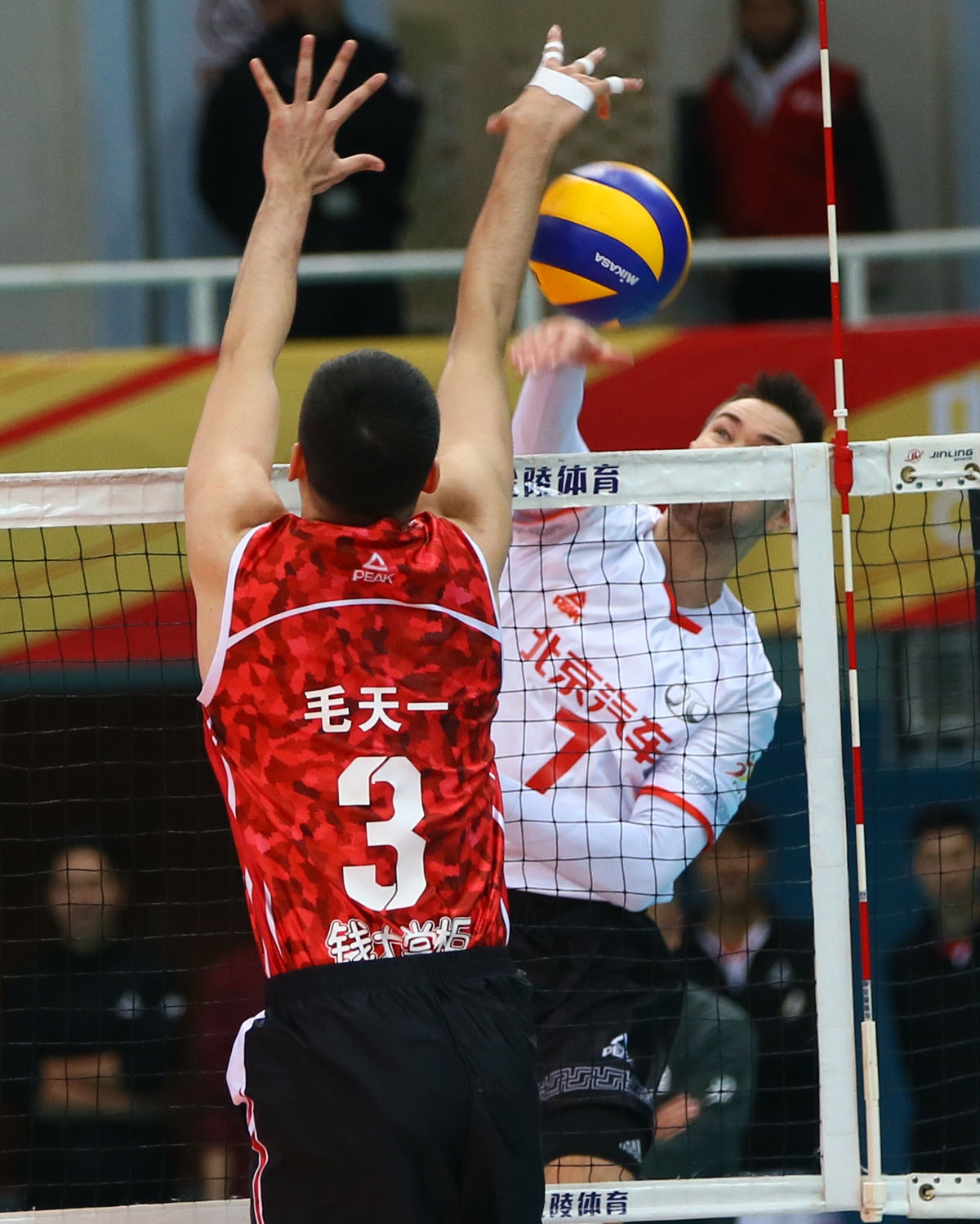 jackeylove一鼓作气赢到最后